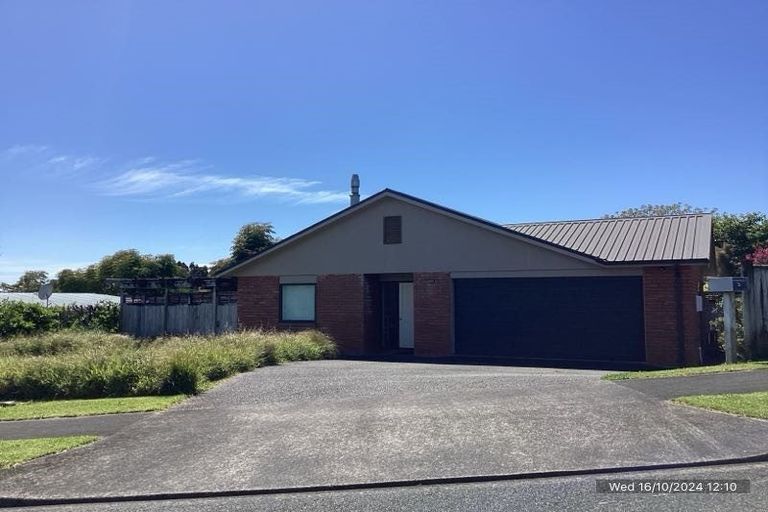 Photo of property in 3 Manuka Place, Whalers Gate, New Plymouth, 4310