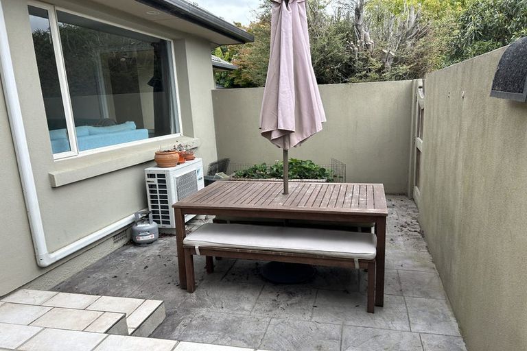 Photo of property in 72 Hounslow Street, Ilam, Christchurch, 8041