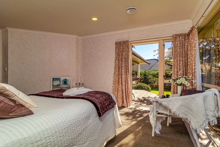 Photo of property in 4 Kingsgate Row, Havelock North, 4130