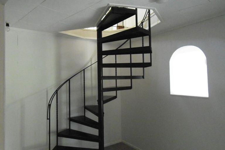 Photo of property in 2/65 Alexander Avenue, Torbay, Auckland, 0630