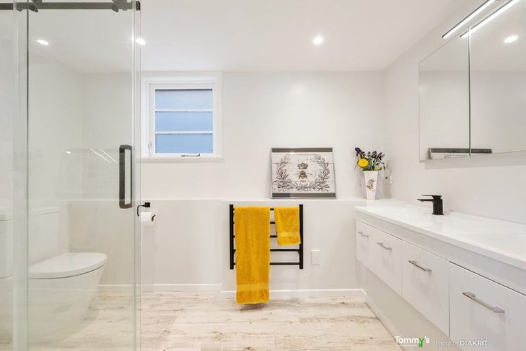 Photo of property in 38 Shirley Street, Karori, Wellington, 6012