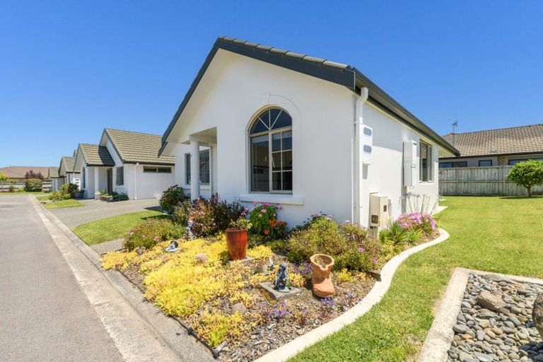 Photo of property in Orange Grove Village, 24/22 Pyes Pa Road, Pyes Pa, Tauranga, 3112