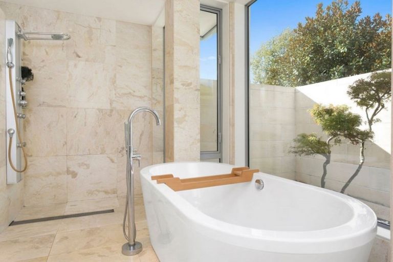 Photo of property in 70 Karapiro Road, Karapiro, Cambridge, 3496