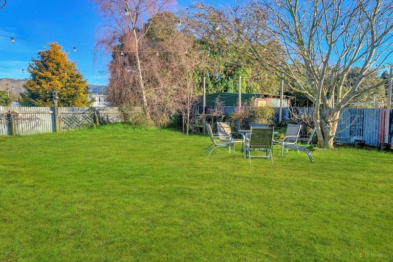 Photo of property in 21 Parsonage Road, Waimate, 7924