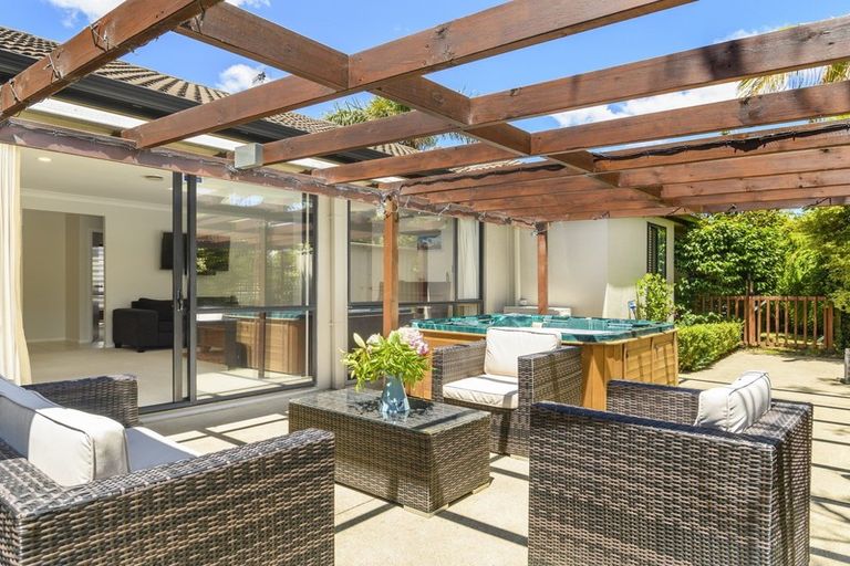 Photo of property in 8 La Colina Place, Bethlehem, Tauranga, 3110