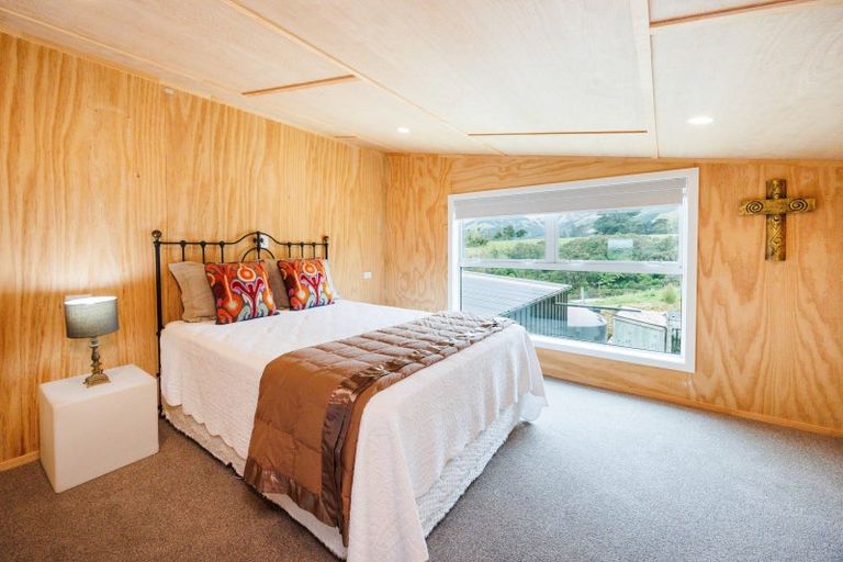 Photo of property in 165 Albert Road, Tokomaru, Palmerston North, 4474