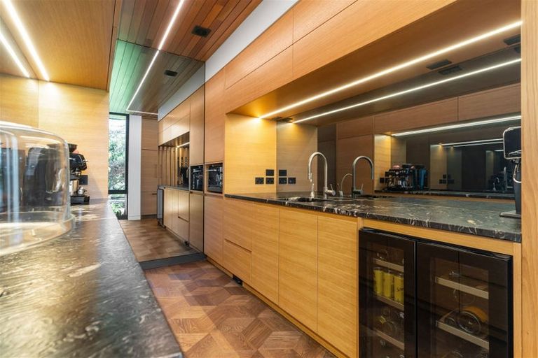 Photo of property in 36 Clifford Avenue, Merivale, Christchurch, 8014