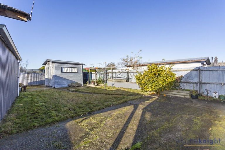 Photo of property in 19 Dunstan Crescent, Hornby, Christchurch, 8042