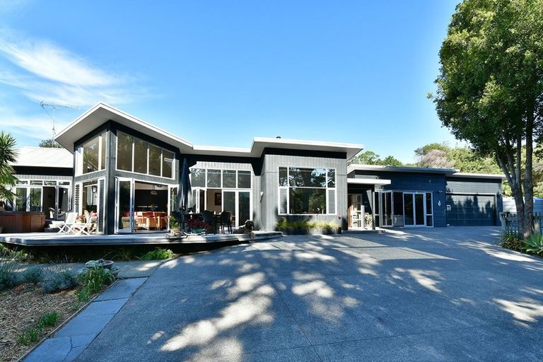 Photo of property in 84a Scott Road, Stanmore Bay, Whangaparaoa, 0932
