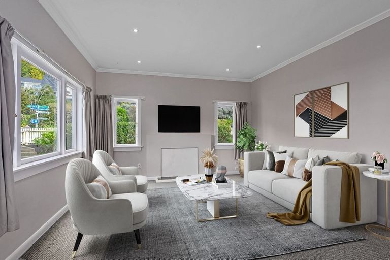 Photo of property in 1 Weranui Road, Waiwera, Orewa, 0994