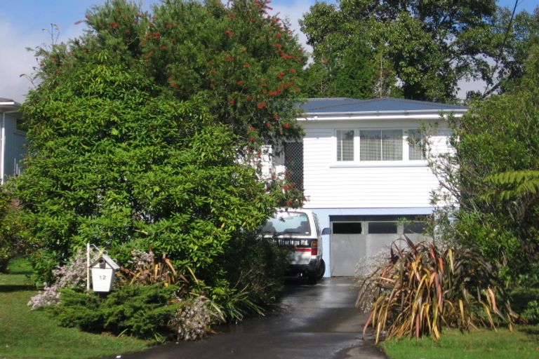 Photo of property in 12 Kaurilands Road, Titirangi, Auckland, 0604