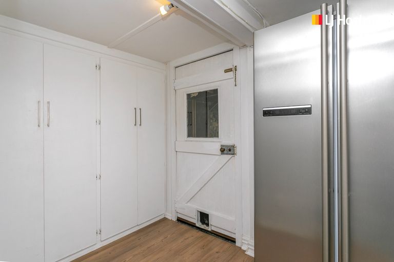 Photo of property in 38 Easther Crescent, Kew, Dunedin, 9012