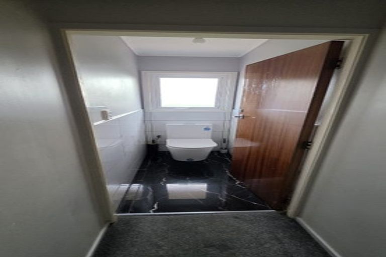 Photo of property in 12 Martin Street, Utuhina, Rotorua, 3015