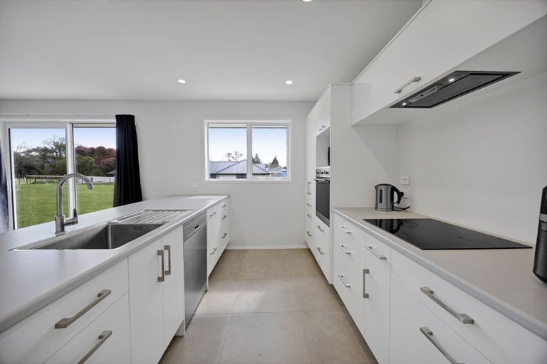 Photo of property in 207c Regan Street, Stratford, 4332