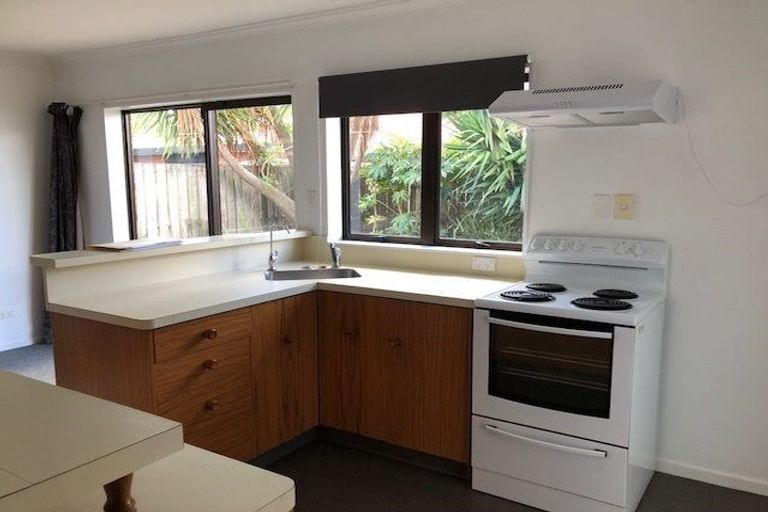 Photo of property in 3/10 King Edward Avenue, Papakura, 2110