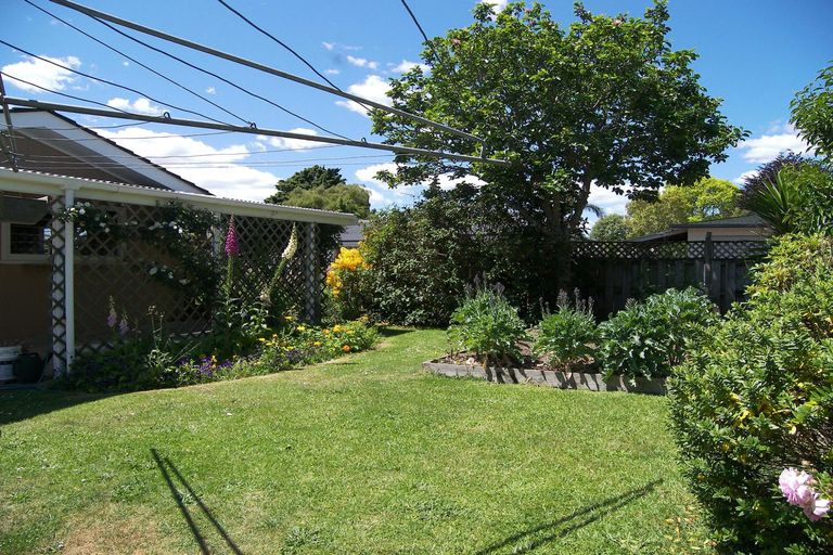 Photo of property in 18 Magnolia Avenue, Opaheke, Papakura, 2113