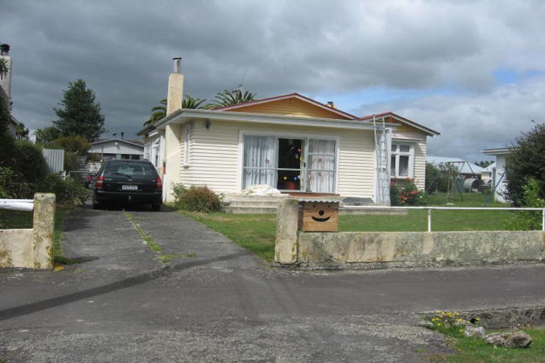 Photo of property in 19 Tui Street, Pahiatua, 4910