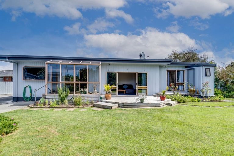 Photo of property in 16 Shirley Place, Bay View, Napier, 4104