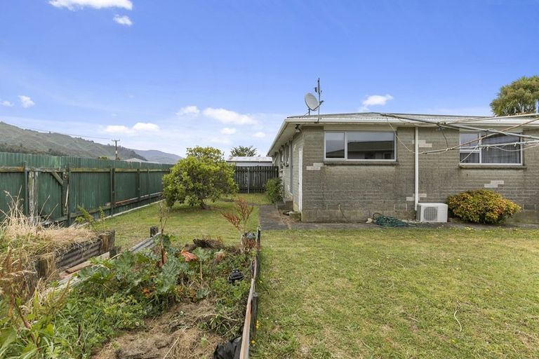 Photo of property in 34a Matthews Road, Wainuiomata, Lower Hutt, 5014