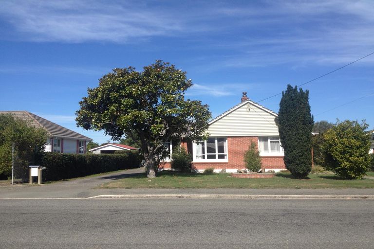 Photo of property in 13 Point Bush Road, Waimate, 7924