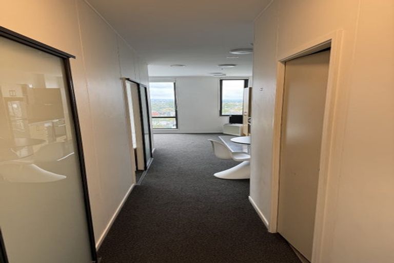 Photo of property in Twin Towers, 1013/17 Putney Way, Manukau, Auckland, 2104
