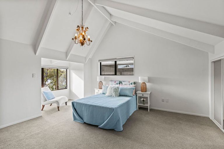 Photo of property in 2 Ranui Crescent, Diamond Harbour, Lyttelton, 8971