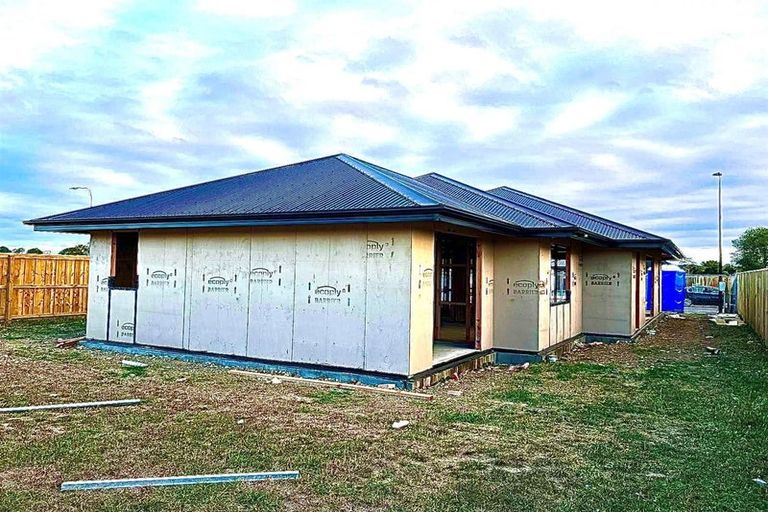 Photo of property in 38 Stackwood Avenue, Woodend, 7691