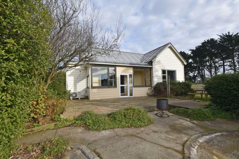 Photo of property in 1 Ailsa Street, Wallacetown, 9816