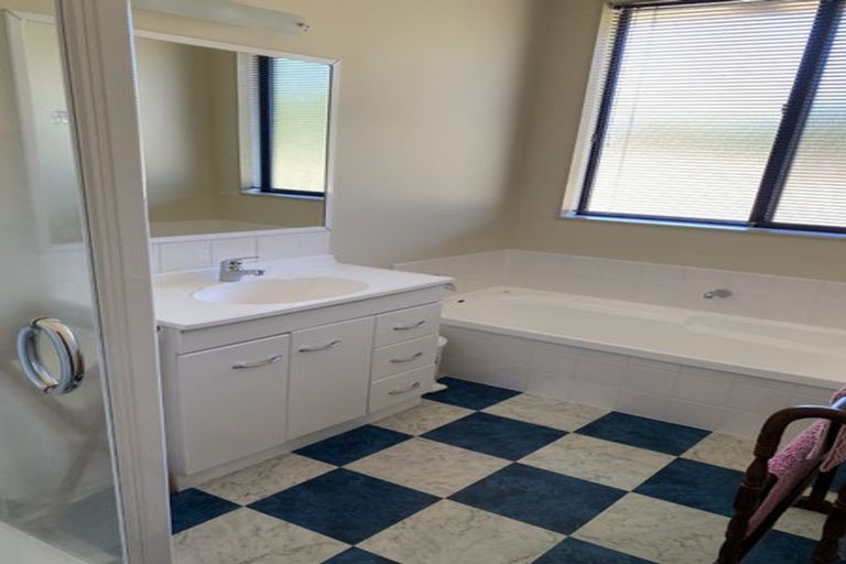 Photo of property in 25 Fuchsia Lane, Tamahere, Hamilton, 3284