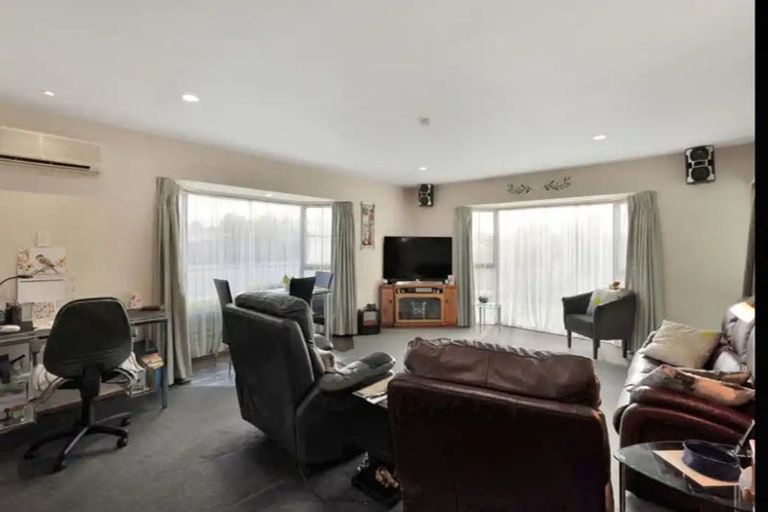 Photo of property in 6 Shearer Street, Tinwald, Ashburton, 7700