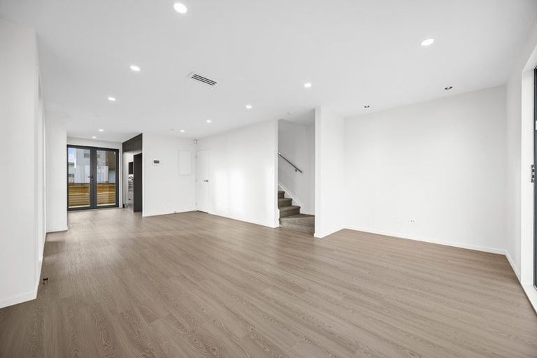 Photo of property in 34 Corporal Street, Papakura, 2110