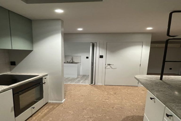 Photo of property in 7 Cromwell Place, Pukekohe, 2120