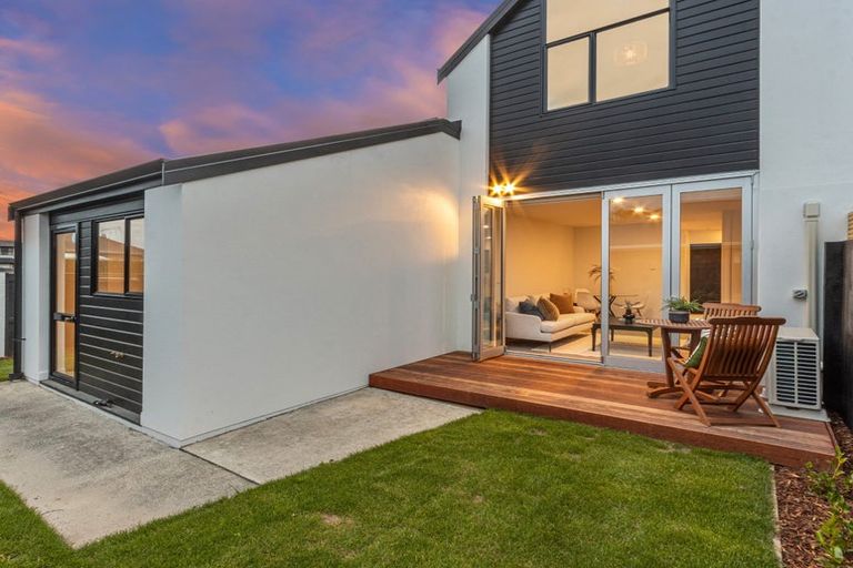 Photo of property in 2/30 Picton Avenue, Riccarton, Christchurch, 8011