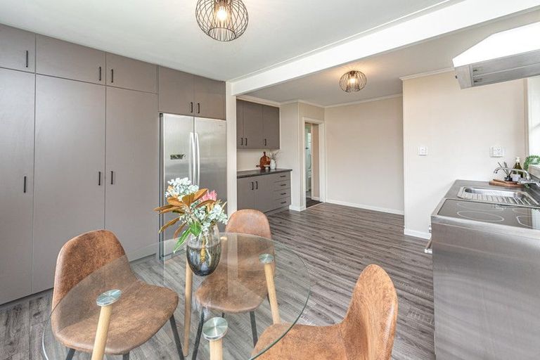 Photo of property in 16 Nikau Street, Tawhero, Whanganui, 4501