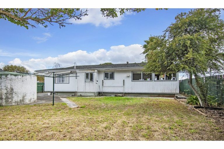 Photo of property in 22 West Coast Road, Te Kopuru, 0371
