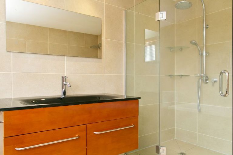 Photo of property in 60 Taharepa Road, Hilltop, Taupo, 3330