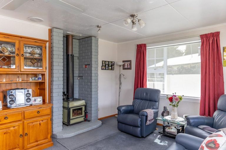 Photo of property in 50 Wylam Street, Waikaia, 9778