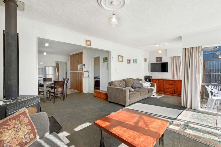 Photo of property in 68 Marumaru Street, Marton, 4710