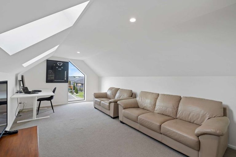 Photo of property in 22 Longcot Drive, Rolleston, 7615