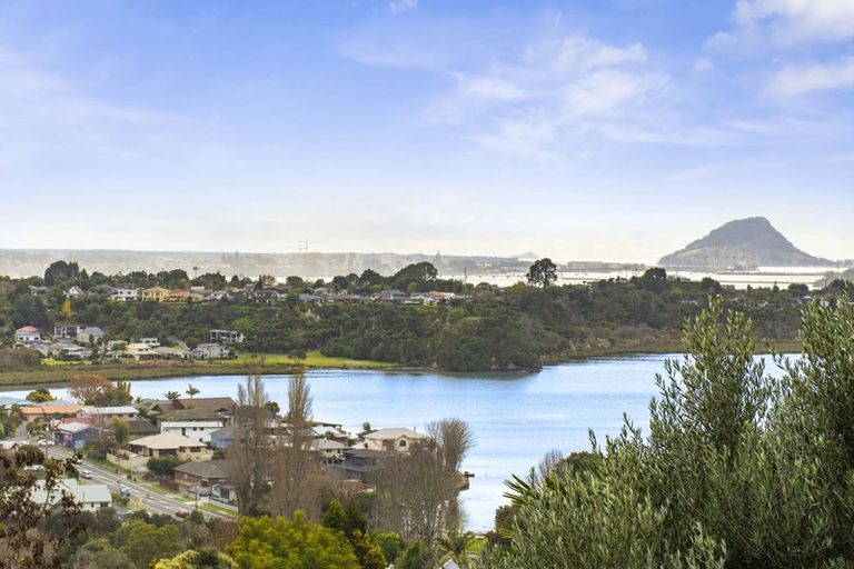 Photo of property in 35 Philomel Crest, Welcome Bay, Tauranga, 3112