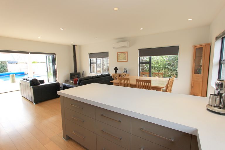 Photo of property in 88a Maxwell Road, Blenheim, 7201