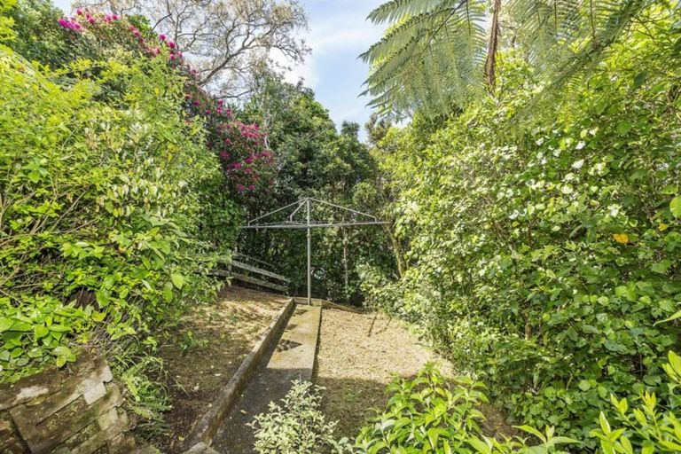 Photo of property in 7 Kau Kau Way, Ngaio, Wellington, 6035