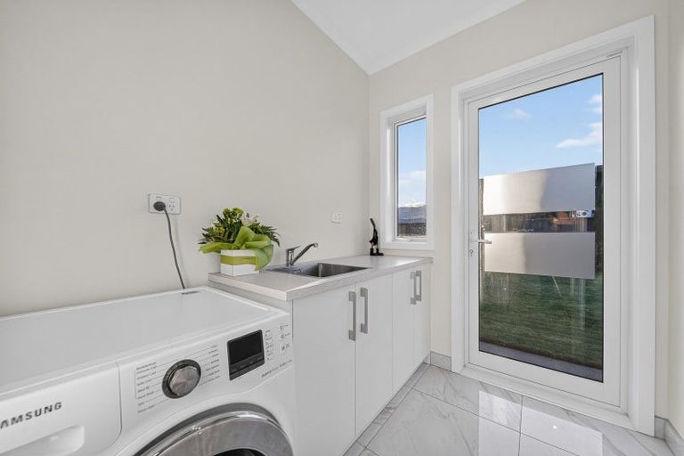 Photo of property in 27 Mill Grove, Clareville, Carterton, 5713