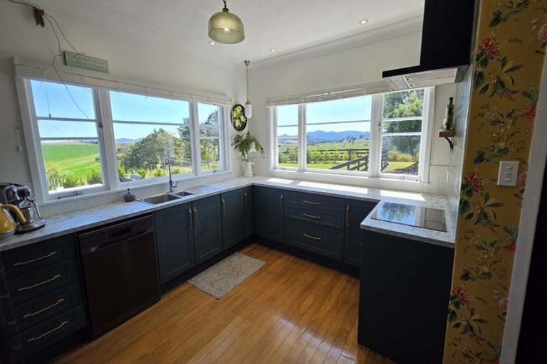 Photo of property in 15 Aponga Road, Purua, Whangarei, 0176