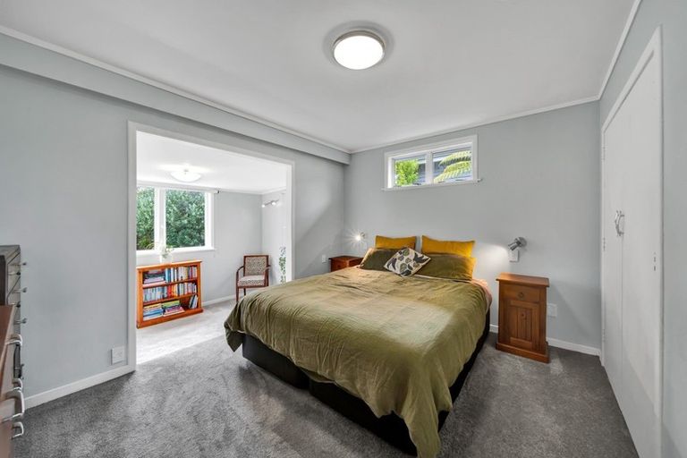 Photo of property in 7 Whakawhiti Street, Marfell, New Plymouth, 4310