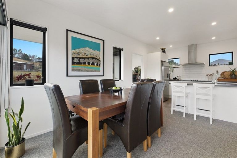 Photo of property in 2 Barclay Place, Wanaka, 9305