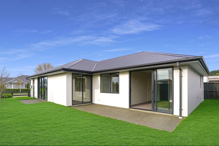 Photo of property in 44 Findlay Avenue, Halswell, Christchurch, 8025