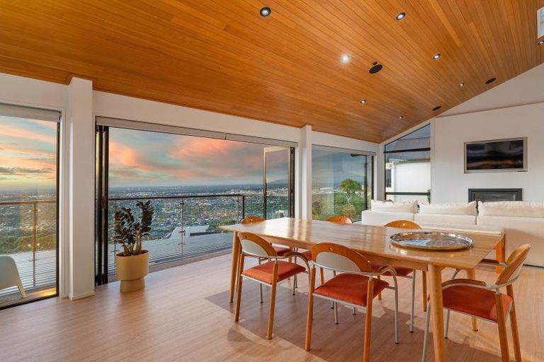 Photo of property in 12 Millway Place, Huntsbury, Christchurch, 8022