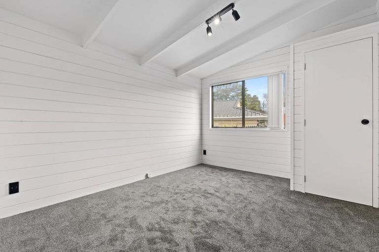 Photo of property in 2/12 Christmas Road, Manurewa, Auckland, 2102