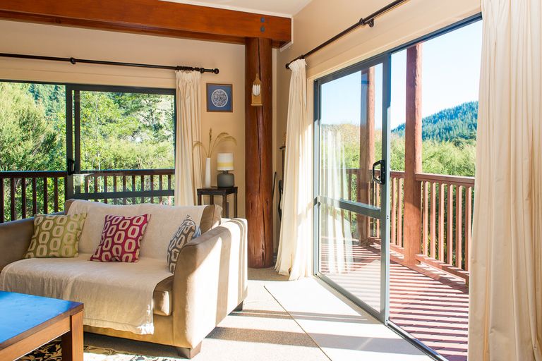 Photo of property in 649 Riverside Road, Matokitoki, Gisborne, 4071